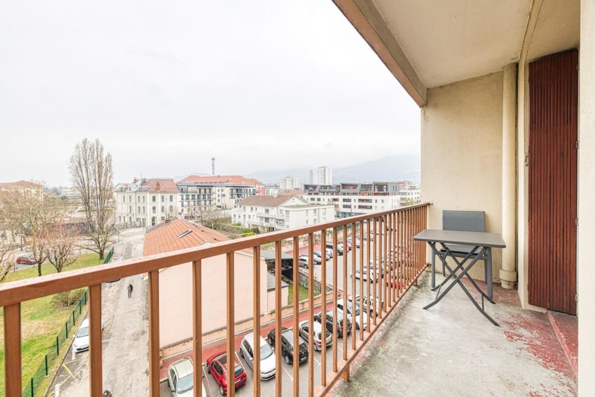 Magnificent Apartment, 4 Bedrooms, Fiber Wifi Grenoble Bagian luar foto