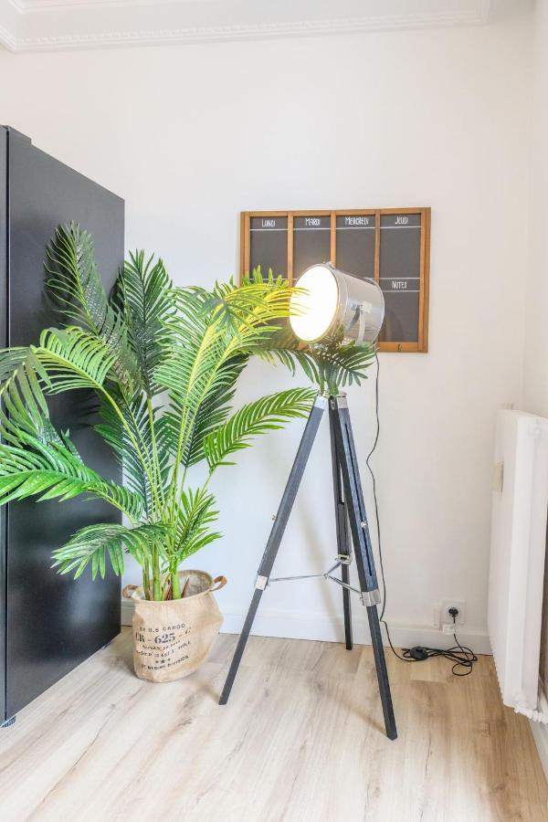 Magnificent Apartment, 4 Bedrooms, Fiber Wifi Grenoble Bagian luar foto