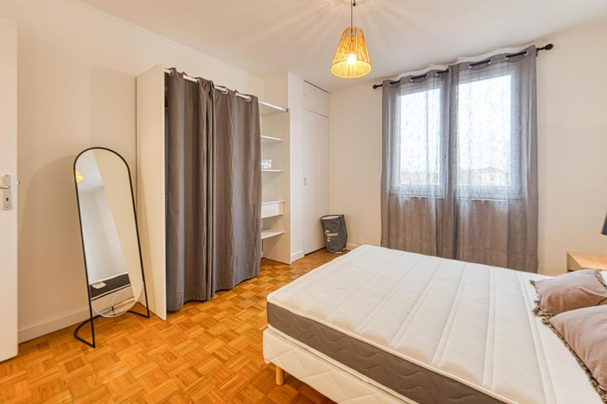 Magnificent Apartment, 4 Bedrooms, Fiber Wifi Grenoble Bagian luar foto