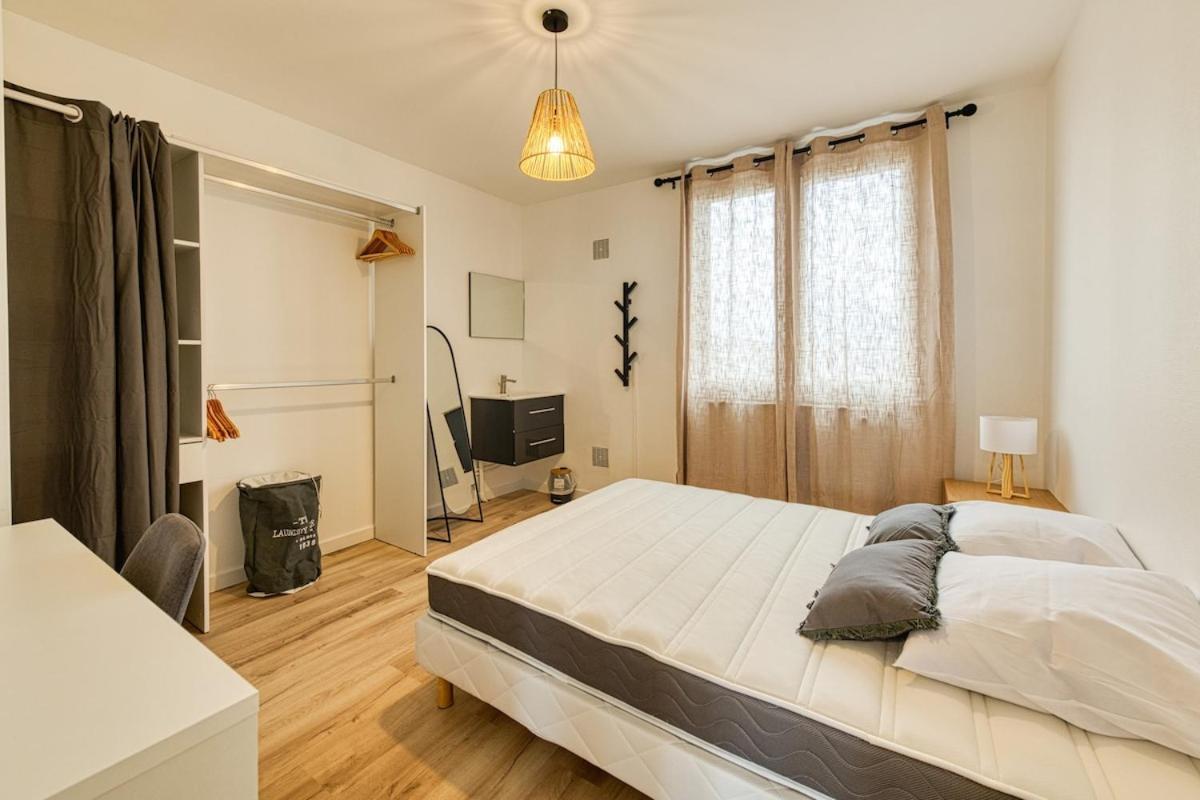Magnificent Apartment, 4 Bedrooms, Fiber Wifi Grenoble Bagian luar foto