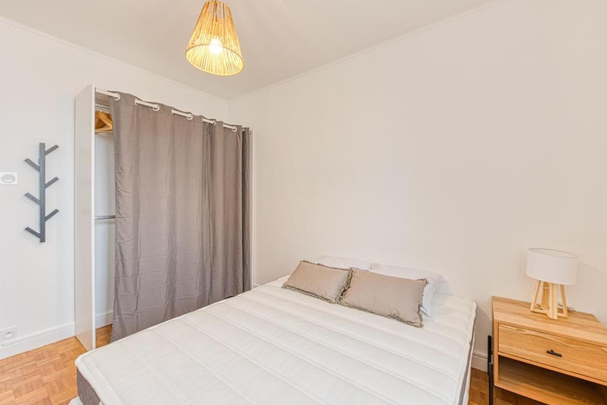 Magnificent Apartment, 4 Bedrooms, Fiber Wifi Grenoble Bagian luar foto